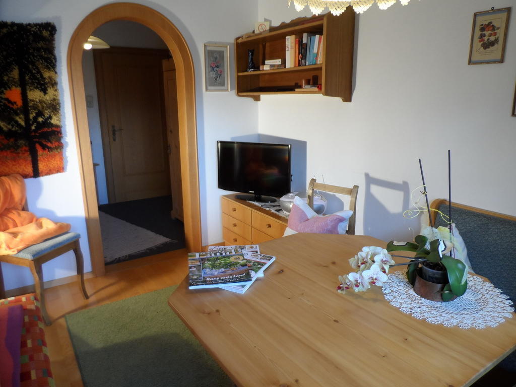 Appartamento Haus Brunneck Warth  Camera foto